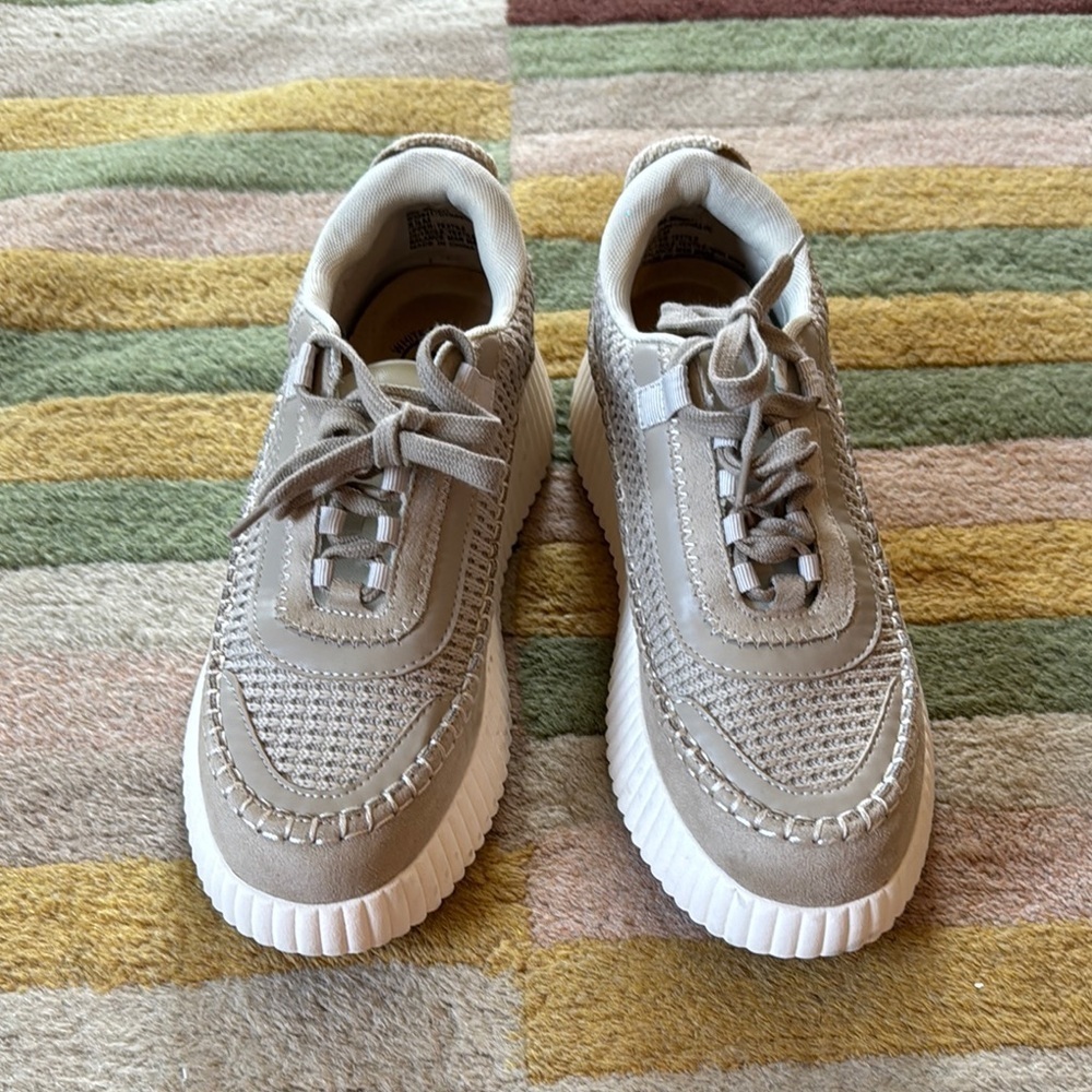 NWT WHITE MOUNTAIN Women's Shoes Dynastic Platform Sneaker size 8.5